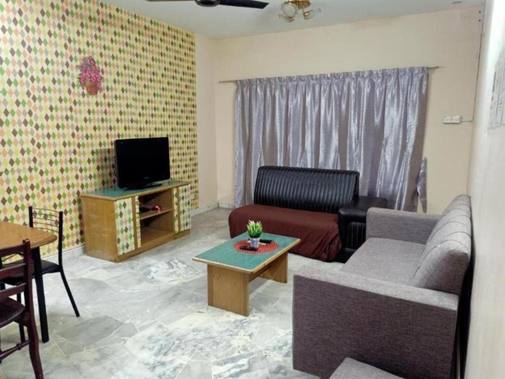 Oyo Homes 90499 Marina View Villas ポートディクソン エクステリア 写真